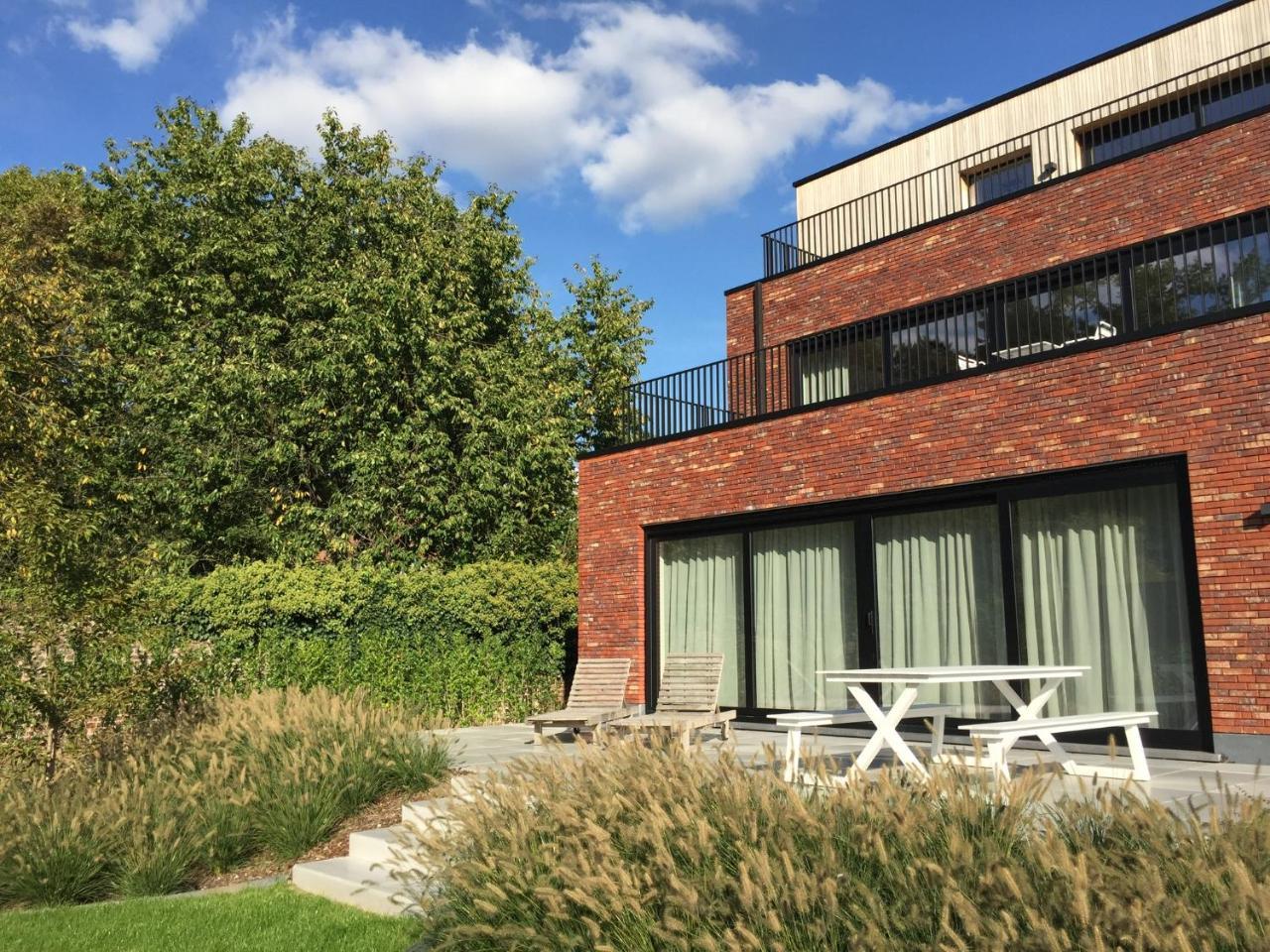 Behome Dilbeek Exteriör bild